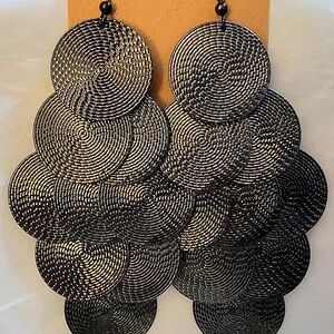 Trendy Gun Metal Earrings